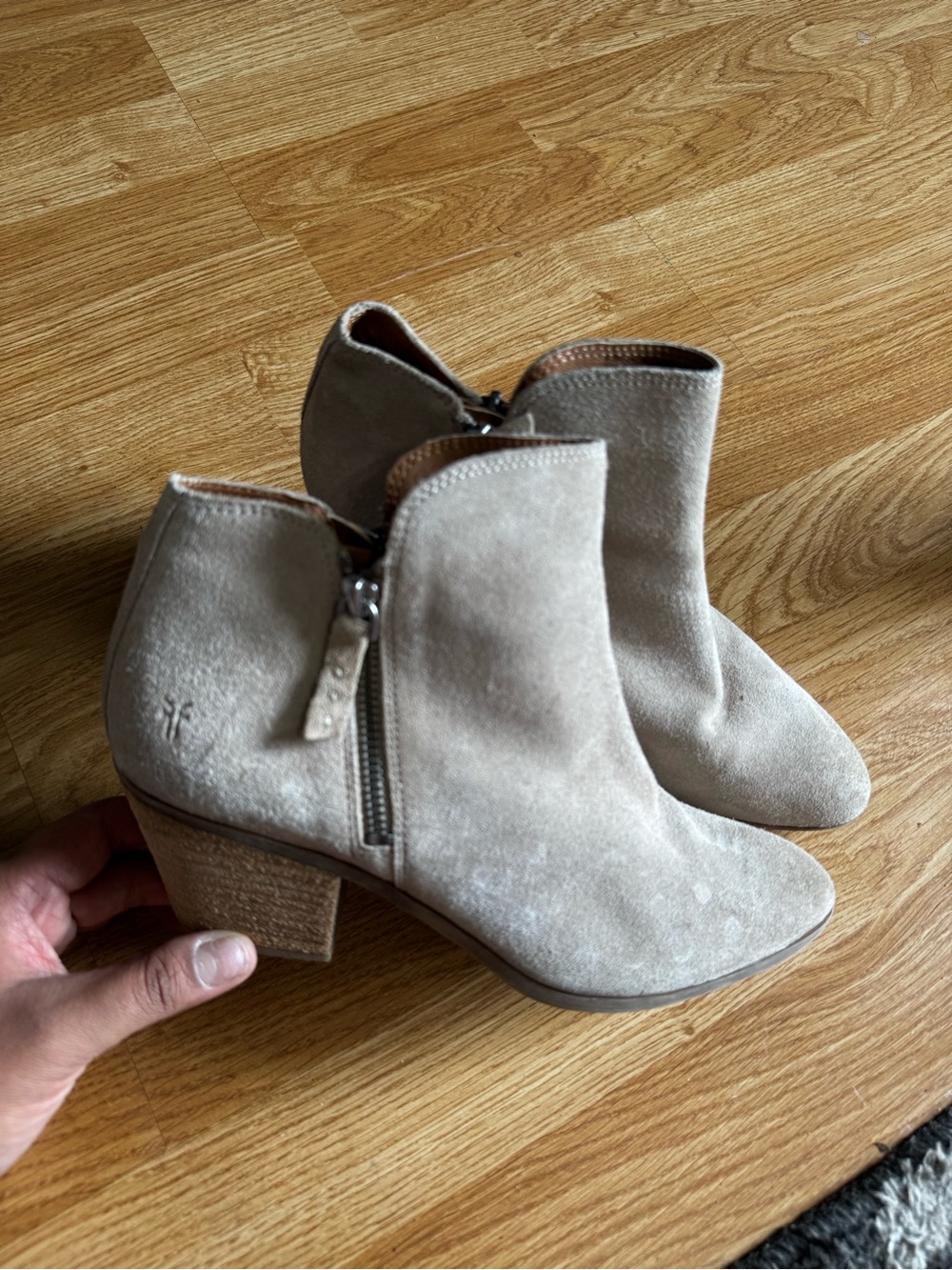 FRYE Suede Ankle Booties in Light Beige - Women size 8.5